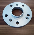 Spacer 5x130 ø71,6 T=15 mm (80) Spacer 5x130 ø71,6 T=15 mm (80)