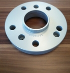 Spacer 5x130 ø71,6 T=23 mm (81) Spacer 5x130 ø71,6 T=23 mm (81)